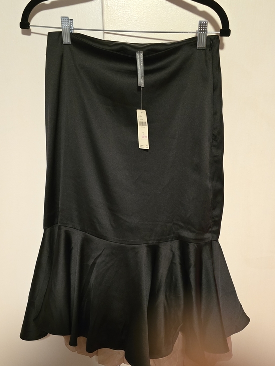 Anthropologie Dresses & Skirts - Anthropologie Black Satin Ruffle-Hem Midi Skirt